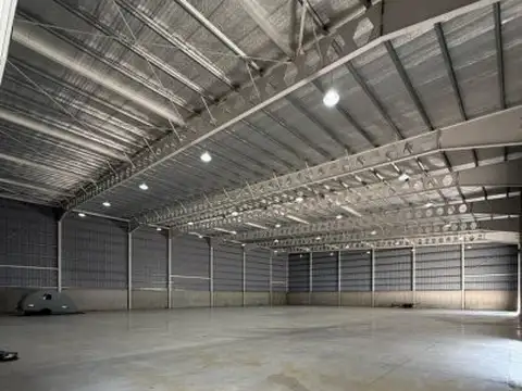 Galpon en Venta en Alvear, USD 1.400.000