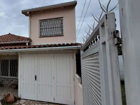CASA 5 AMBIENTES+ LOTE 436 M2+ DPTO.
