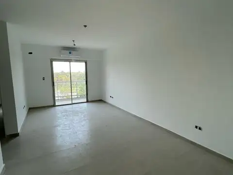 VENTA DE OFICINAS COMERCIALES - 1 AMB - 2 AMB Y SEMIPISOS - EN HURLINGHAM