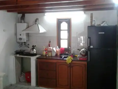 Casa 3 ambientes con 2 baños