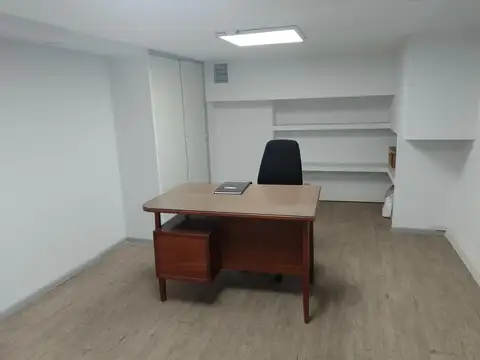 Oficina en Alquiler en Microcentro, $ 950.000