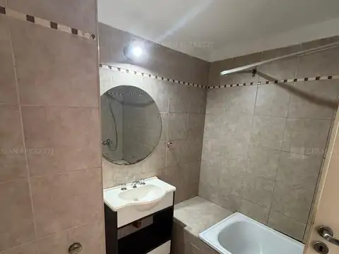 Departamento en Alquiler en Lanus Este, $ 630.000