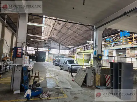 Depósito - galpón 1700 m2 en Bernal venta o alquiler