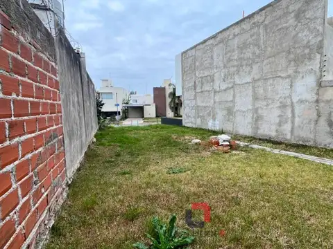 Terreno en Venta en Nuevo Poeta Lugones, USD 39.000
