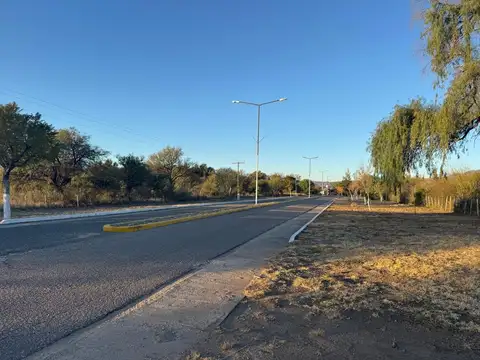Terreno a la venta en Luján. San luis ,  Avenida Centenario