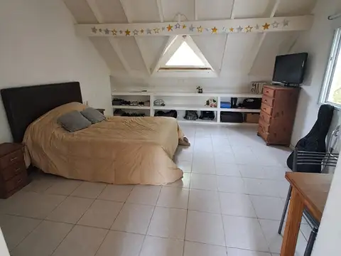 Depto Tipo Casa en Venta de 4 ambientes