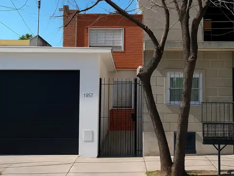 VENTA PH tipo Duplex 4 ambientes–Villa Domínico