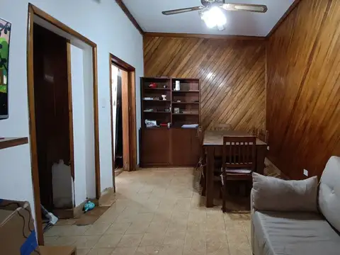 Depto Tipo Casa en Venta en Villa Dominico, USD 52.000
