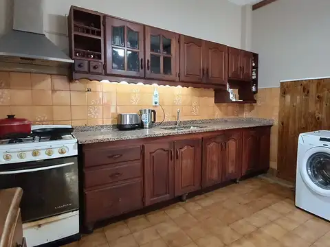 Depto Tipo Casa 4 ambientes con 1 baño