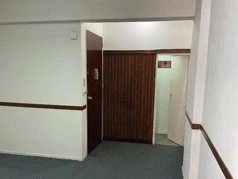 Oficina en Alquiler en Tribunales, $ 150.000