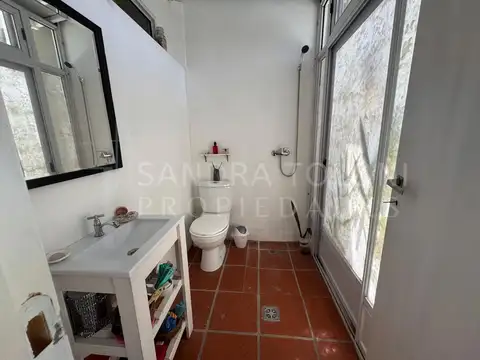 Casa en Venta en Adrogue, USD 180.000