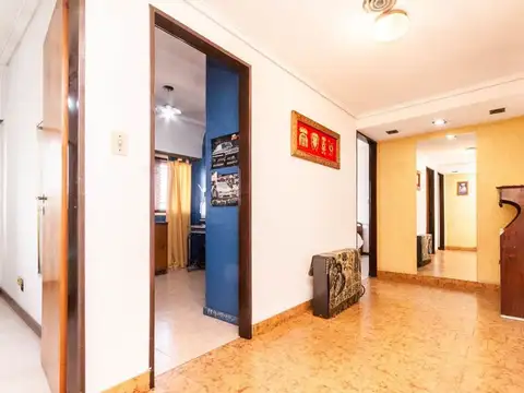 Casa en Venta en Valentin Alsina, USD 200.000