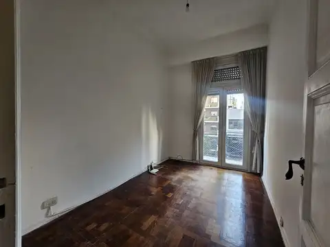 Departamento en Venta en Balvanera, USD 110.000