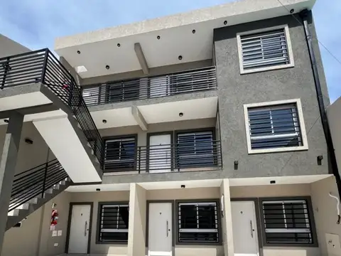 DEPARTAMENTO 2 AMBIENTES A ESTRENAR 1ER PISO AL FRENTE