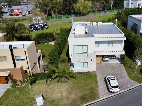 Casa en Venta al Noreste