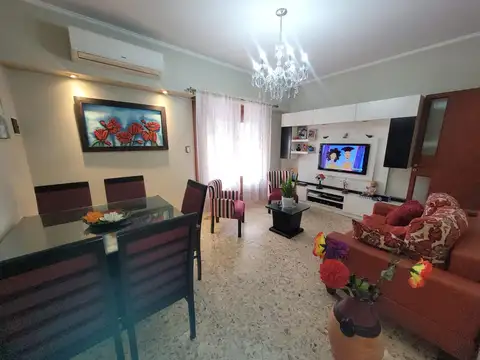 Departamento 2 ambientes con balcón