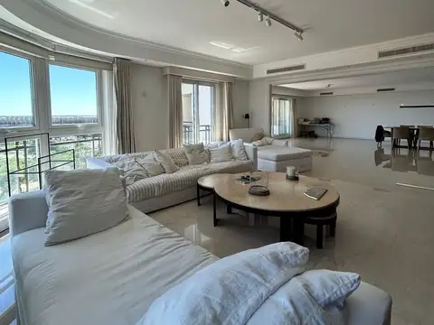 Departamento en Venta con 2 cocheras