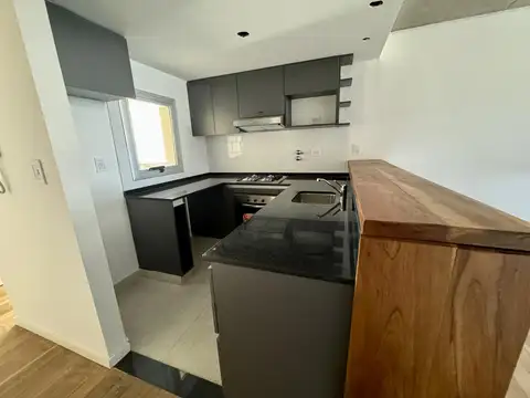 Departamento 4 ambientes con 2 baños