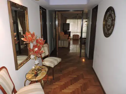 Departamento en Venta de 7 ambientes