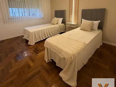 Garay e/ Cordoba y San Luis