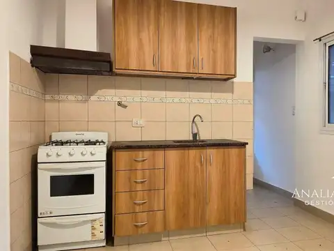 Depto Tipo Casa en Alquiler de 2 ambientes