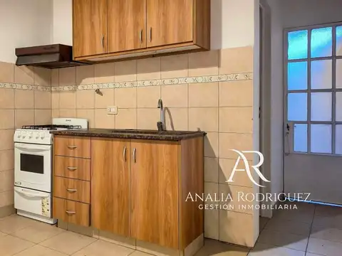 Depto Tipo Casa en Alquiler de 1 dormitorio