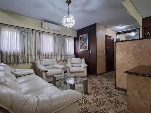 Depto Tipo Casa en Venta de 4 ambientes