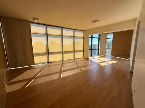 Oficina en Alquiler en Villa Rosa, USD 650