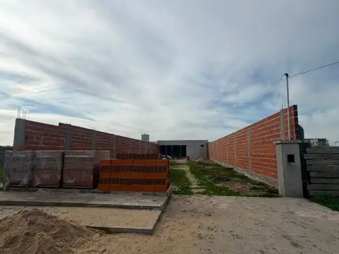 Isla Sarmiento 100