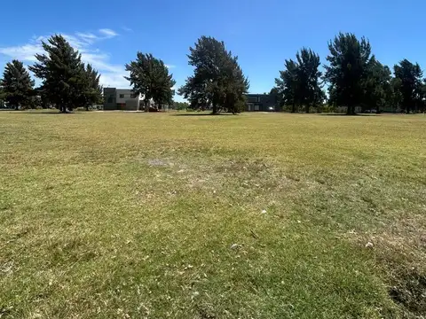 Terreno en Venta 51  mts Frente