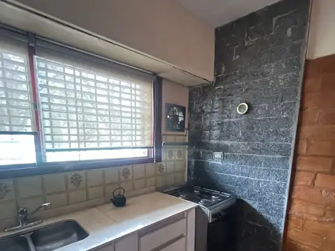 DEPARTAMENTO AL FRENTE DE 2 AMBIENTES EN QUILMES OESTE
