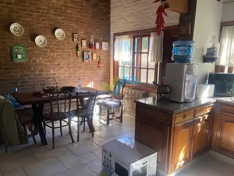 Venta Casa en 1 Planta con Piscina, 5 Amb. En Lomas La Merced . San Isidro 1300