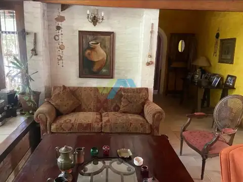 Casa Chalet  en Venta en Beccar Central, Beccar, San Isidro