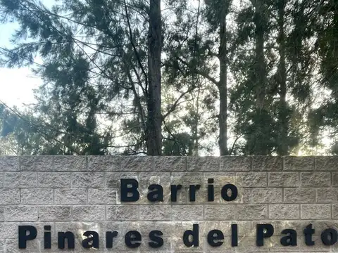 Pinares del Pato - 619 e/ 538 y 539