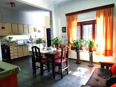 Casa en Venta en Morón, USD 112.000