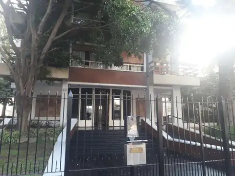 San Martín 400, Piso 8