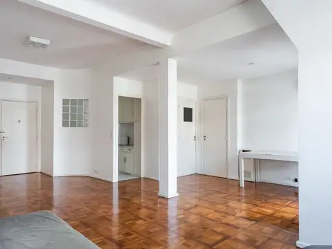 Billinghurst 2400, Piso 7