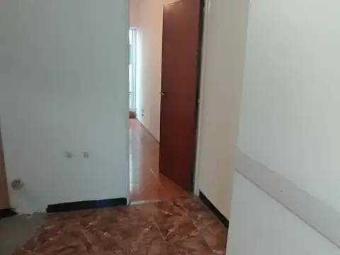 Venta Oficina. Patio. Av. Cabildo y Besares. Nuñez.