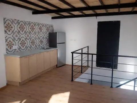Local en Alquiler en República De La Sexta, $ 600.000