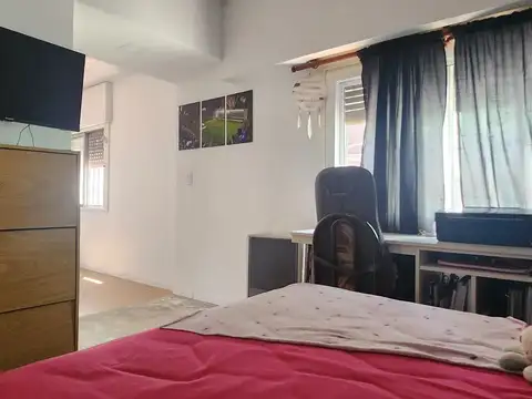 Casa 6 ambientes con 3 baños