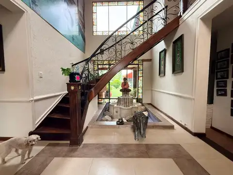 Casa en Alquiler de 5 dormitorios