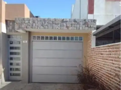 Casa en Venta en Ramos Mejía, USD 199.999
