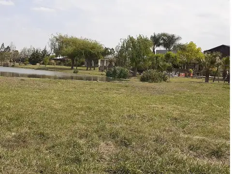 Terreno en Venta en Oliveros, USD 20.000