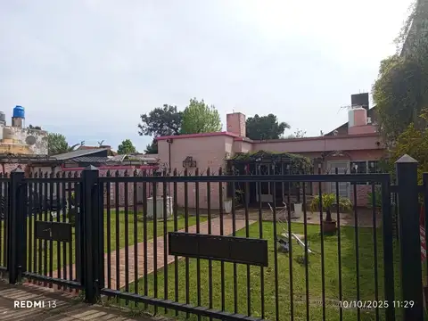 casa venta 5 ambientes Castelar zona oeste excelente ubicación