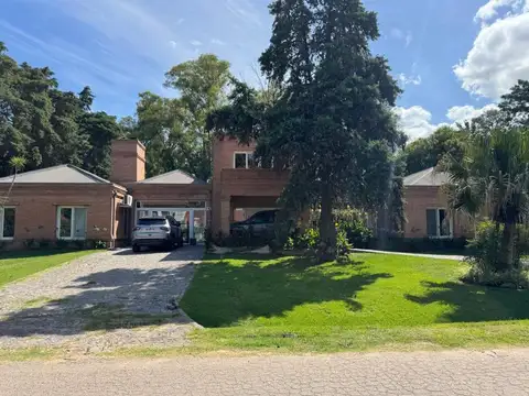 Casa en Venta de 5 dormitorios