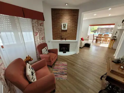 Casa en Venta en El Palomar, USD 170.000