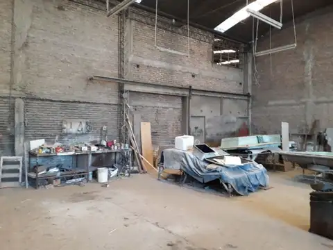 Av. Arturo Illia 300