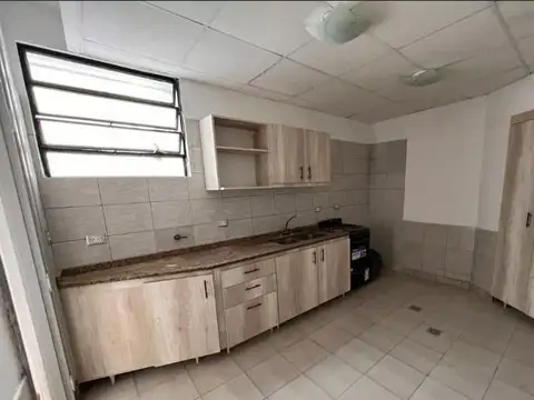 Alquiler Dpto. 2 AMB, SIN EXPENSAS  Apto Profesional Caseros centro