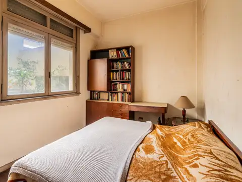 Depto Tipo Casa en Venta 60 años