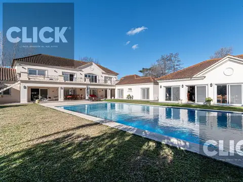 Casa en Venta en El Trébol, USD 590.000